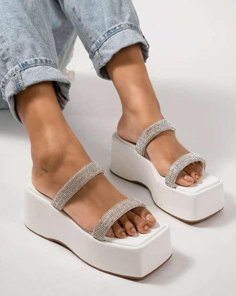 White platform best sale sandals for women