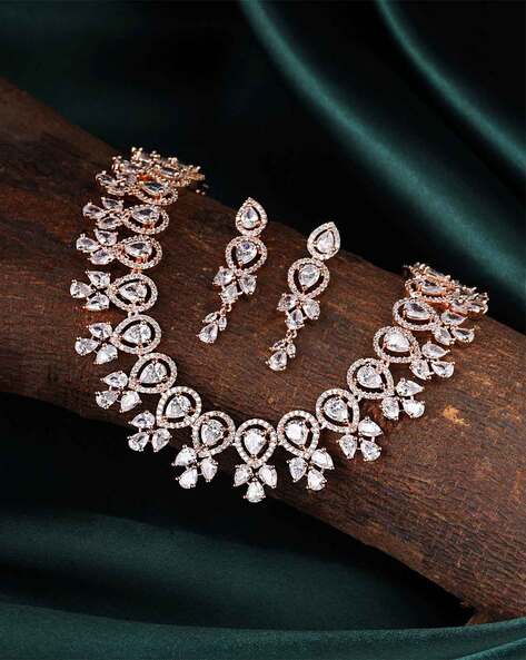 Buy Rose Gold-Toned FashionJewellerySets for Women by Yellow Chimes Online  | Ajio.com