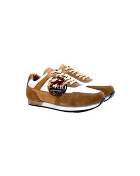 Sneakers best sale dames bruin