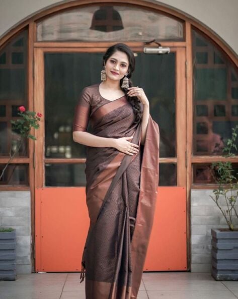 Double Shaded Pure Georgette Saree With Traditional Copper Zari Border