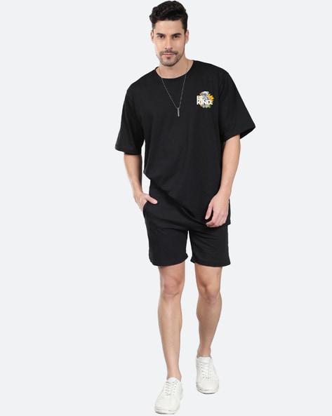 t shirt and shorts set mens
