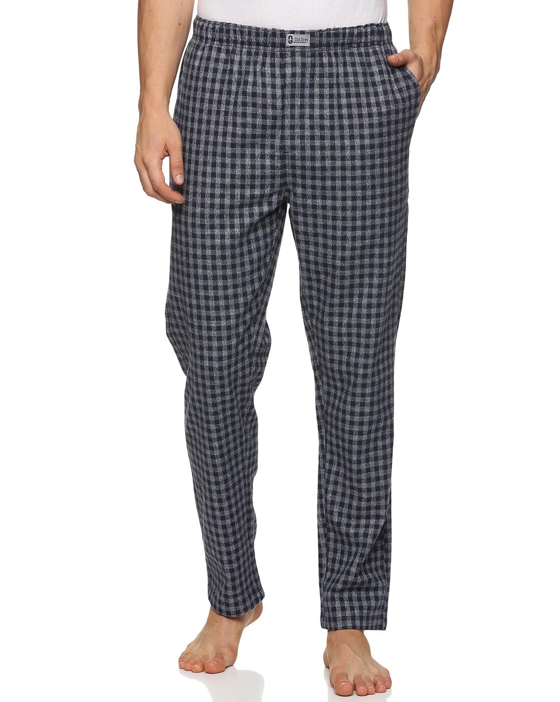 Old best sale man pyjamas