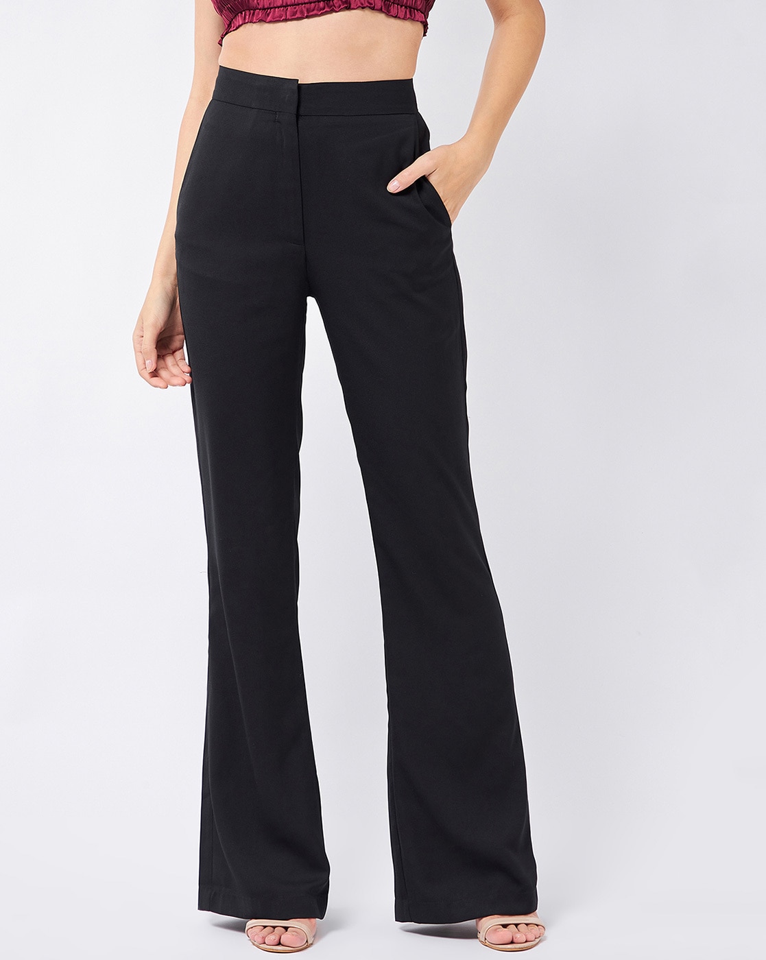 Mid-rise corduroy flared trousers - Woman | Mango India