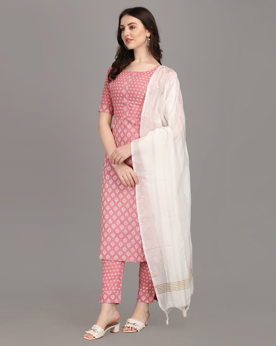 Daily Wear Plazo Suit Design|| Simple Beautiful Trendy Circle Plazo Suit||  Daily Wear Punjabi Suits.