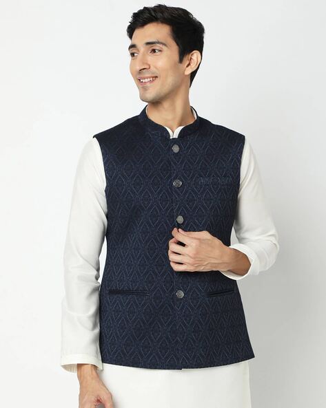 4 Brand New Ways of Wearing a Nehru Jacket