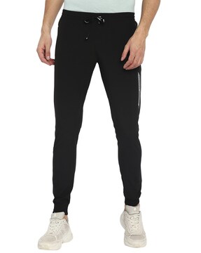 Men Pintuck Wide-Leg Joggers with Badge Detail