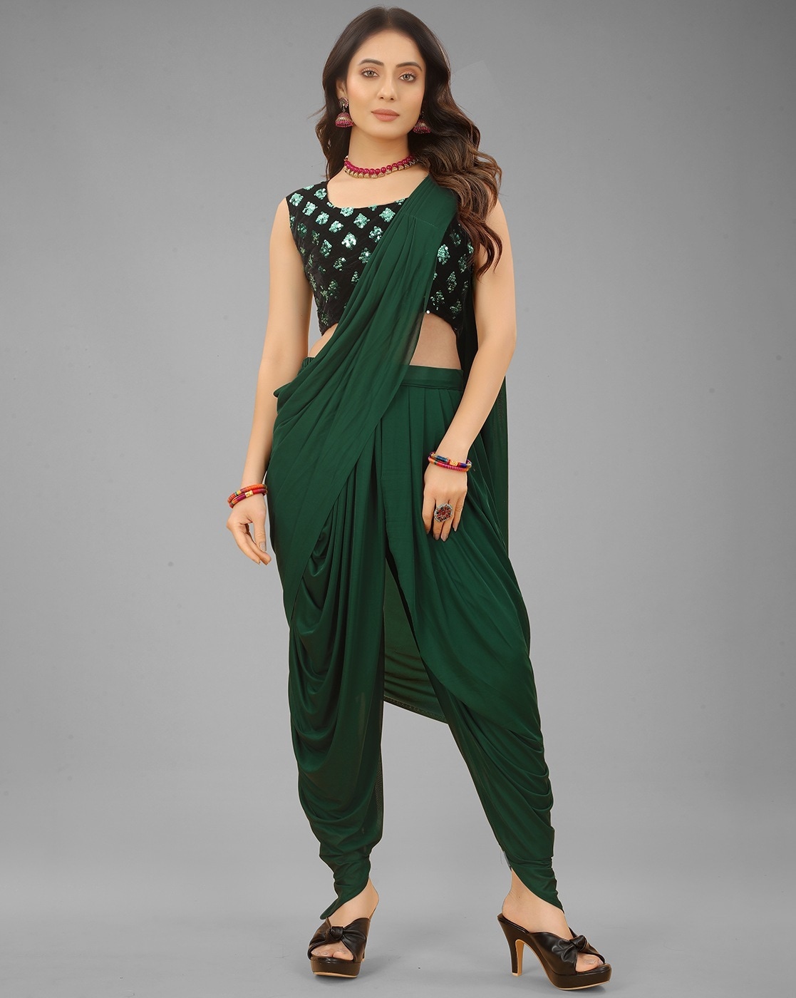 From Dhoti Saree Look To Saree With Jacket, Modern Indian Bride Guide For  Coolest Sarees | Saree trends, Saree look, Stylish sarees