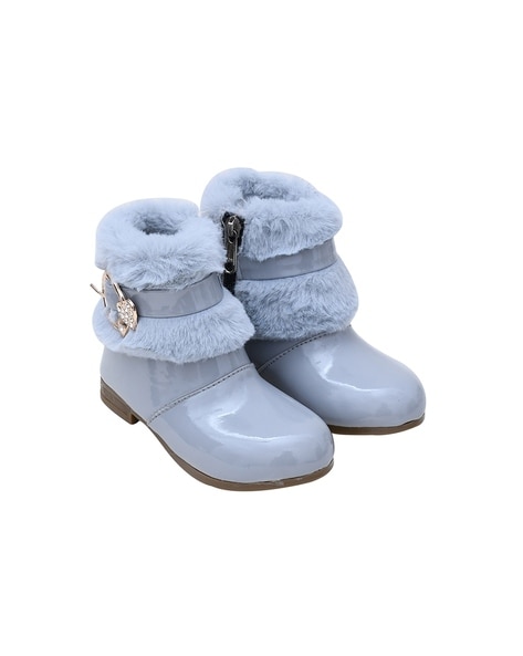 Gray boots best sale with fur