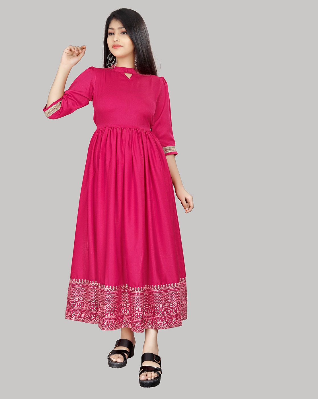 Attractive Faux Georgette Gown – Jagstore.in