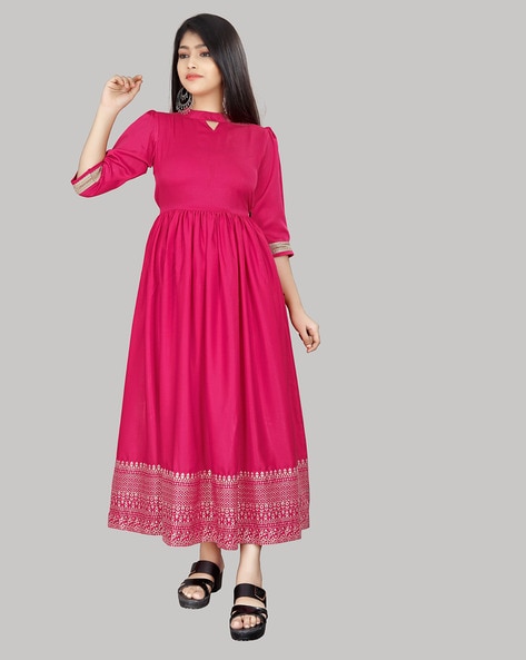 Kurti Dress Photography in outdoor at Rs 2000/piece in New Delhi