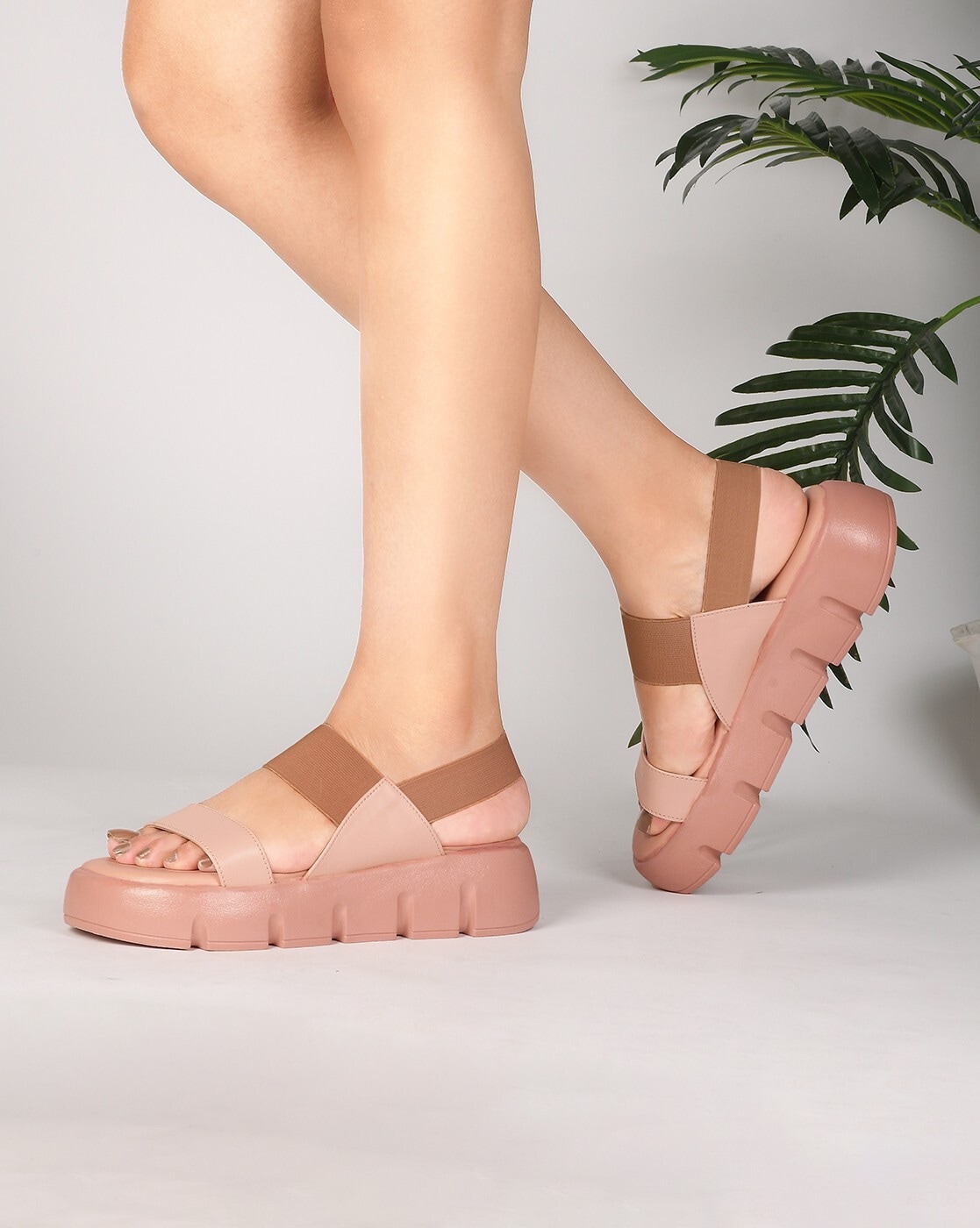 Nude tevas hot sale