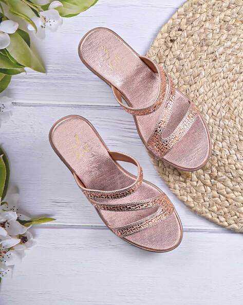 Rose gold best sale glitter flip flops