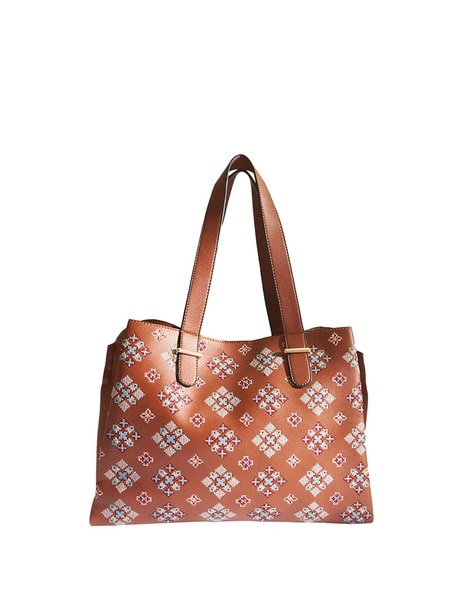 Louis Vuitton Leather Handbag at Rs 1,500 / Bag in Bangalore