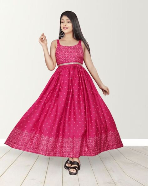 Pink Gown With Pearl Hand Embroidery For Mother & Full Flair Frills Go –  Kulreeti®