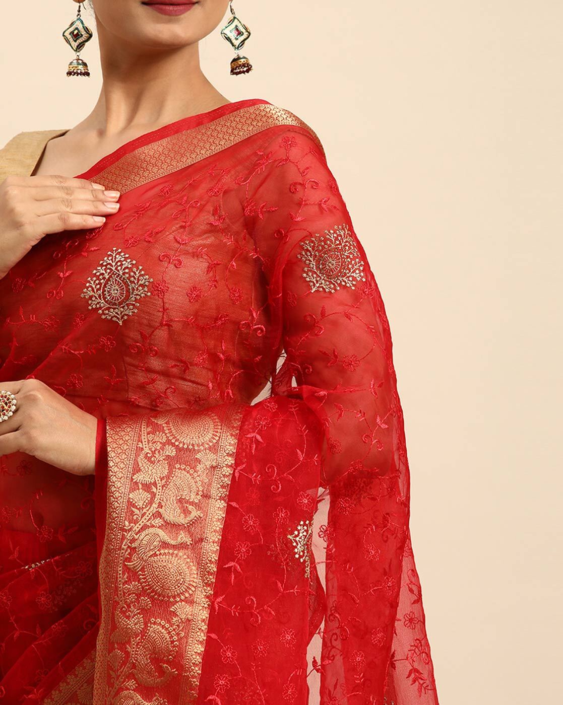 Buy online Red Lace Saree from ethnic wear for Women by Km for ₹429 at 52%  off | 2024 Limeroad.com