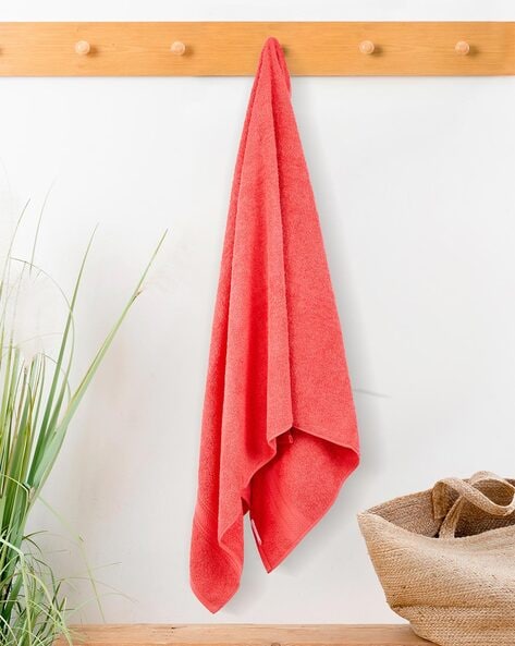 Bath best sale towel weight