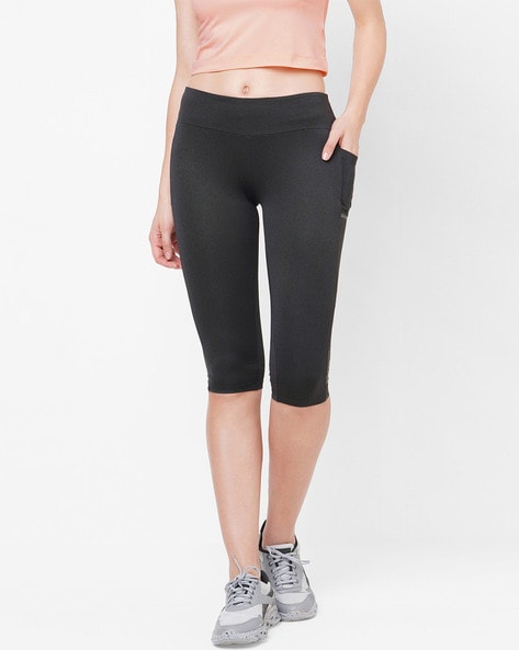 Skinny fit best sale capri pants