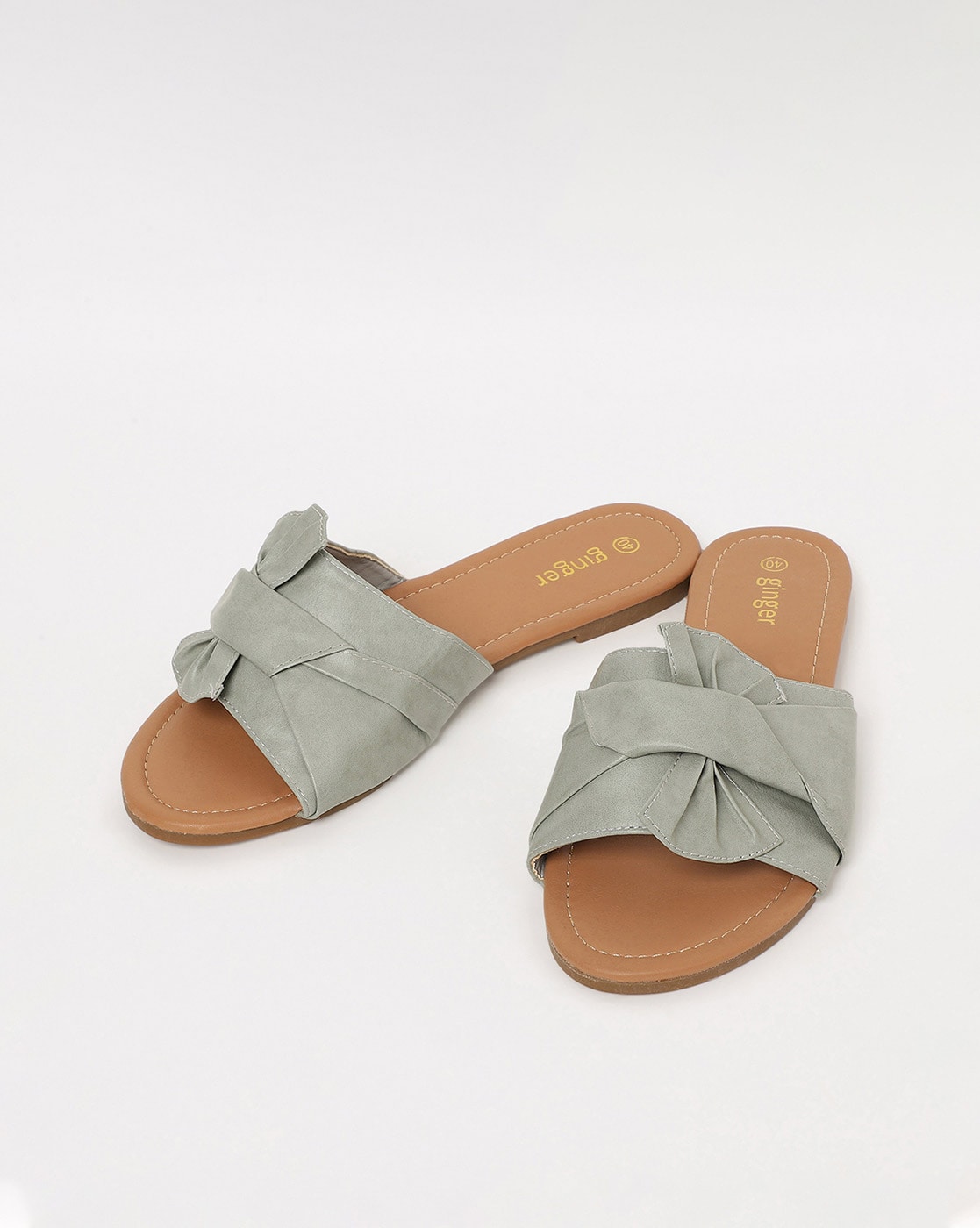 Ginger Shimer Twisty Sandals at Rs 849/pair | Ladies Flat Sandals in Delhi  | ID: 16317217212