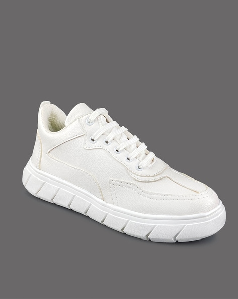 Witte sneakers kind new arrivals