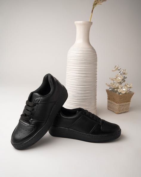 Women Sneakers