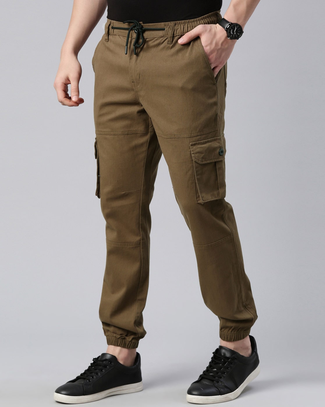 Loose Fit Cargo trousers  Brown  Men  HM IN