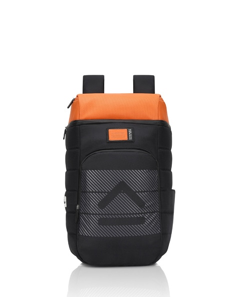 Backpack with adjustable discount straps