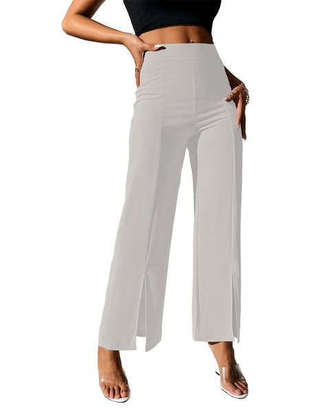 Best White Linen Pants for Women: Versatile and Airy for a Beach Vacay