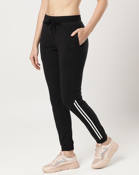Jockey Women's Super Combed Cotton Elastane Stretch Side Zipper Pocket Yoga  Pants – Online Shopping site in India