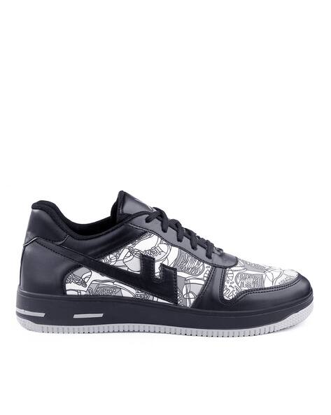WOAKERS Lace Fastening Flat Heels Casual Shoes