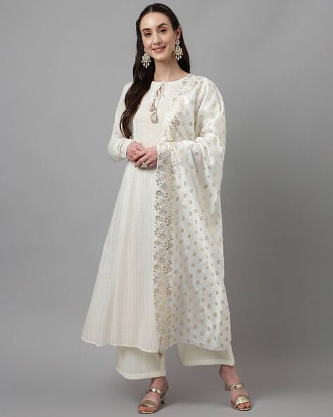 Buy White Kurtis & Tunics for Women by Clothing Culture Online | Ajio.com