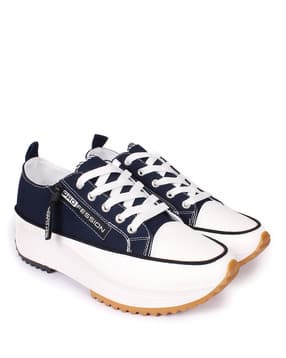 Lace Fastening Flat Heels Casual Shoes-image-10