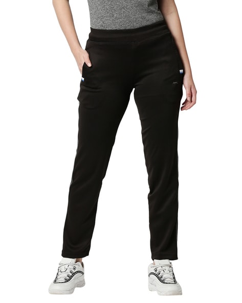 Buy berge Men Black Solid Straight Fit Track Pants - Track Pants for Men  5361952 | Myntra