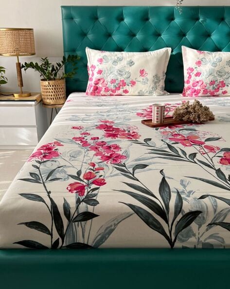 Spaces bedsheet on sale