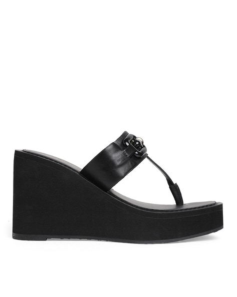 Textured Ladies Black Wedge Sandal at Rs 200/pair in New Delhi | ID:  2853429944612