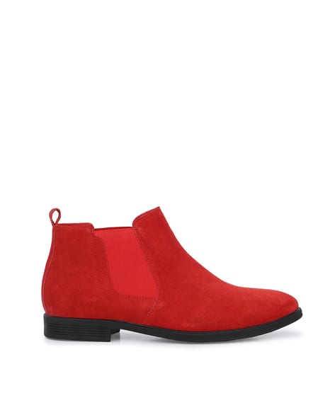 Slip-On Style Flat Heels Chelsea Boots