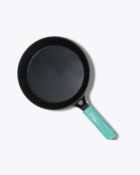 https://assets.ajio.com/medias/sys_master/root/20230628/X4wE/649b557ea9b42d15c9fa34ed/gemma-black-pots-%26-pans-iron-frying-pan-with-handle.jpg