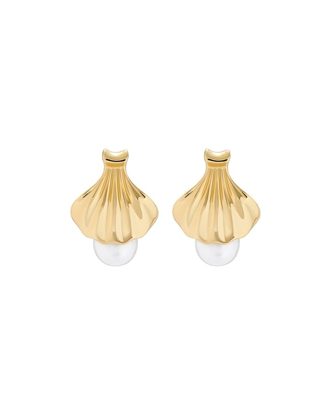 7mm Scalloped Shell Post Earrings in 14k Yellow Gold - The Black Bow  Jewelry Company