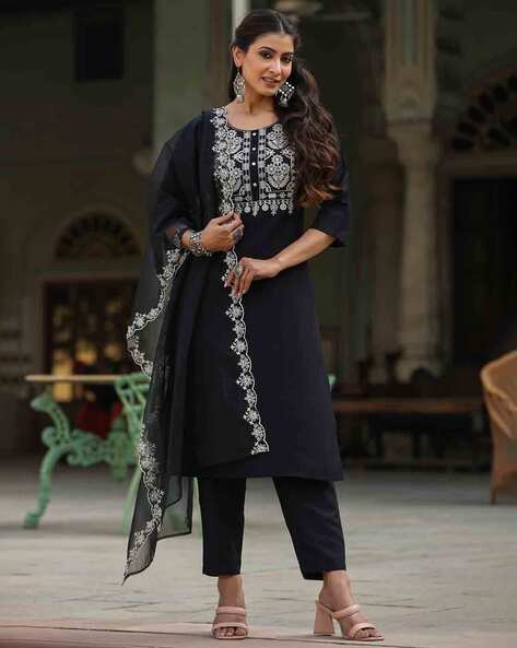 Buy online Black Georgette Semistitched Suit from Suits & Dress material  for Women by Fashion Basket for ₹1249 at 80% off | 2024 Limeroad.com