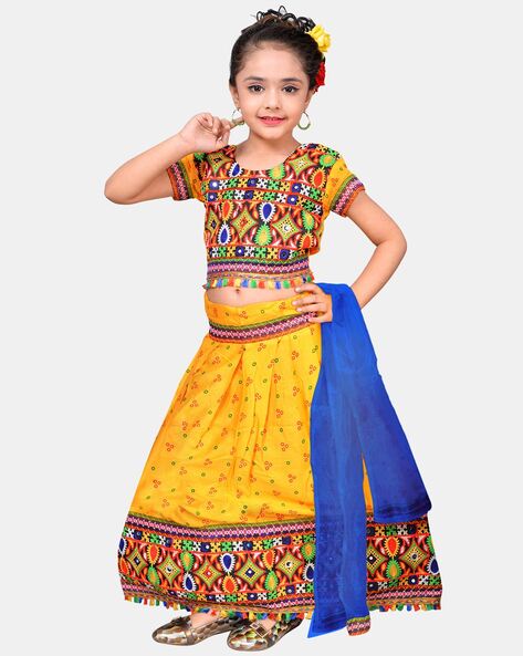 Amazon.com: CLOTH ADDA Indian Girls Lehenga Choli Dupatta Ethnic Dress Set,  Handwrok Embroidery, size 3 years to 14 years: Clothing, Shoes & Jewelry
