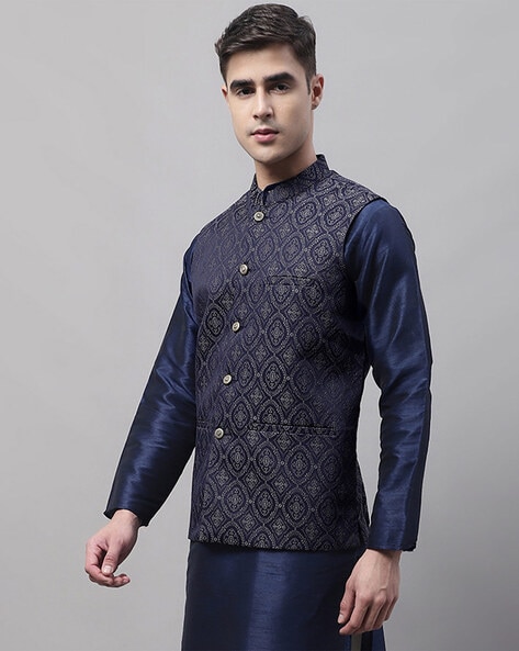 Buy ethluxis Mens Golden and Silver Solid Silk Blend Kurta Pyjama with Nehru  Jacket, 40 Online at Best Prices in India - JioMart.