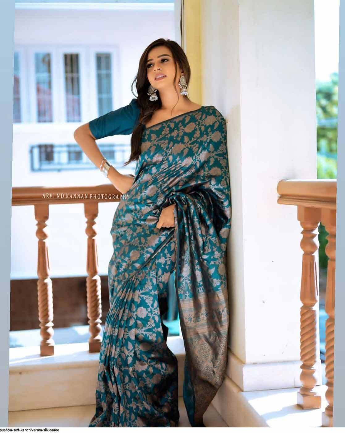 beautiful Puspah Indah Sanskriti Sari floral on teal Indian fabric 96 x 40  India