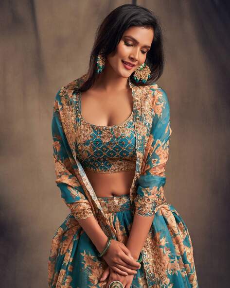 Zeel Clothing Women's Leheriya Print Pure Georgette New Lehenga Choli with  Dupatta (601-Blue-Stylish-Wedding-Designer-New; Free Size) : :  Fashion