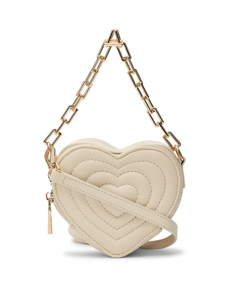 Chanel heart shape chain shoulder bag pink | Heart shaped bag, Chanel  handbags pink, Bags