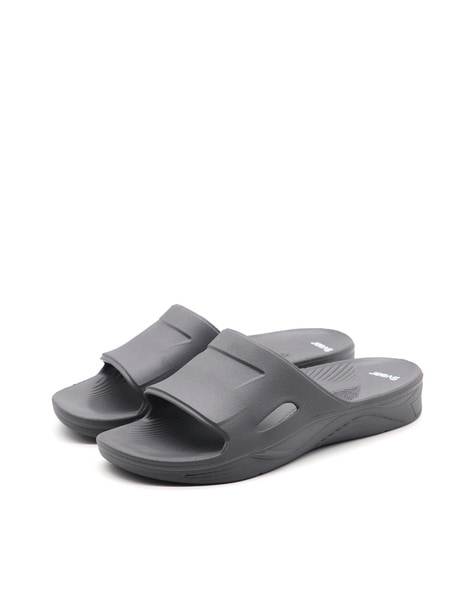 Discount discount oofos sandals