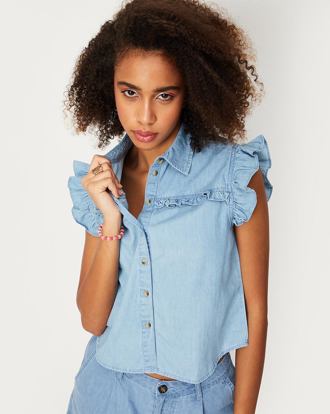 Denim ruffle hot sale sleeve shirt