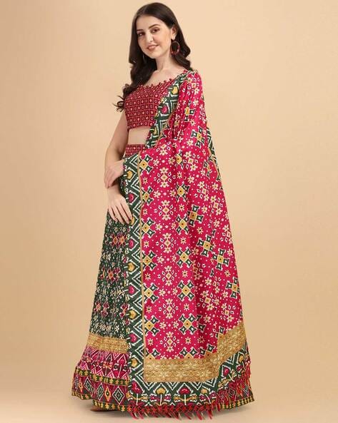 Pin by Pasupathy A on Designers | Wedding blouse designs, Designer saree  blouse patterns, Pattu saree blouse designs