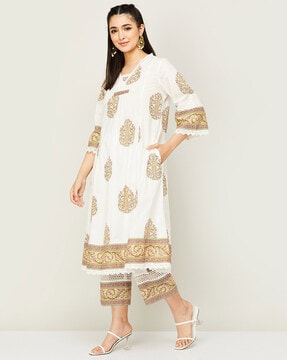 Melange floral print outlet anarkali kurta