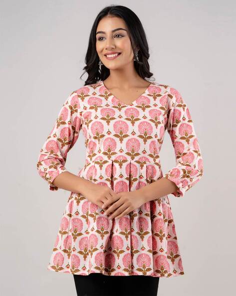 Buy Pink Kurtis & Tunics for Women by Clothing Culture Online