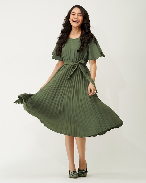 Pleated dress cheap with belt