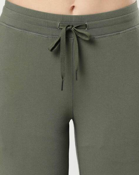 Buy Jockey A108 Womens Cotton Elastane Slim Fit Joggers With Side Pockets -  Black online